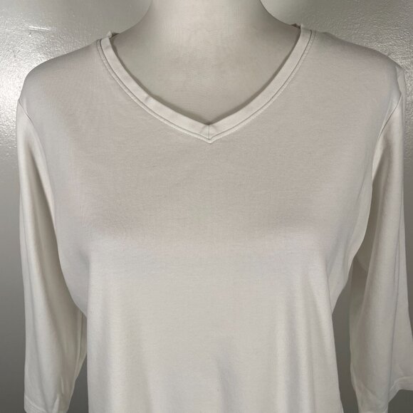 L.L. Bean T Shirt Top Women's Small Regular White Cotton Stretch V Neck Pullover - Picture 3 of 16